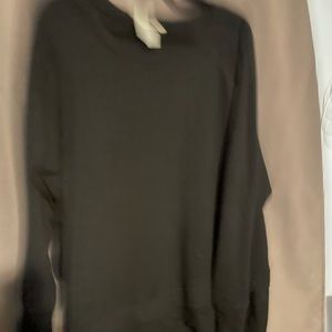 😘Black sweatshirt with 👍thumb holes👍